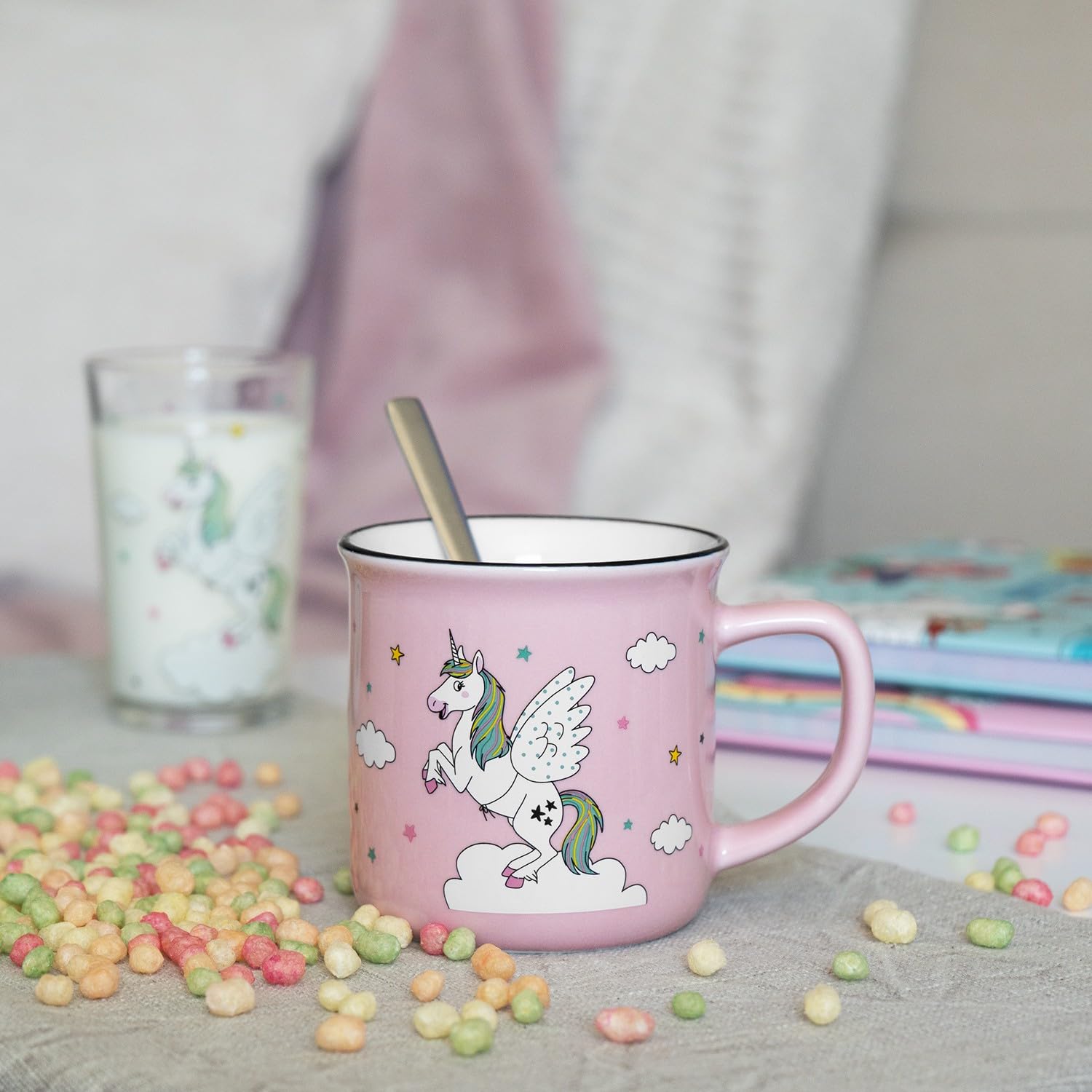 GRUSS & CO Becher Motiv "Einhorn" | Porzellan, 35 cl, Höhe 8,4 cm, Geschenkbanderole | Geschenk, Schule, Kindergarten, Kindergeburtstag | 74101