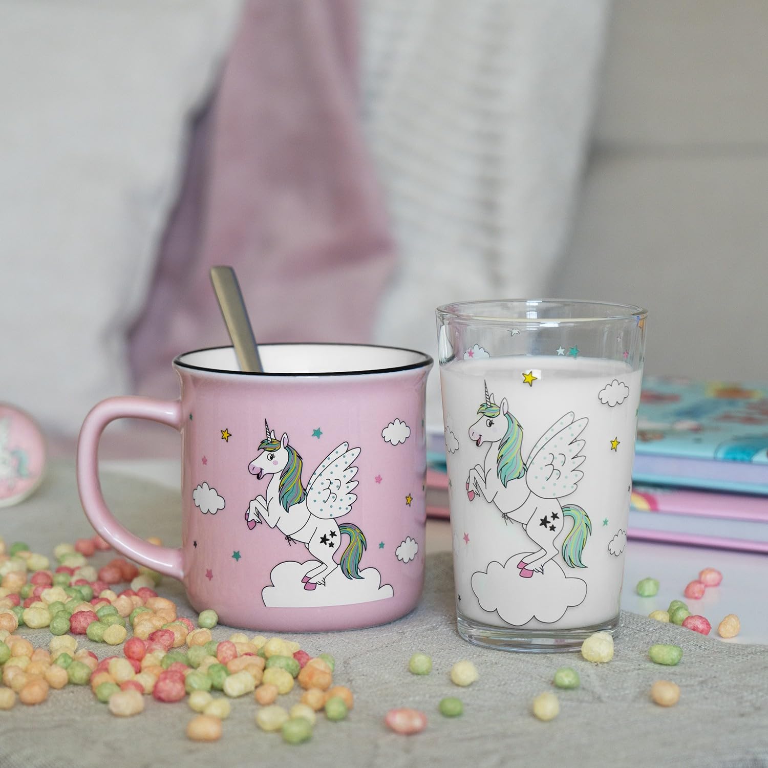GRUSS & CO Becher Motiv "Einhorn" | Porzellan, 35 cl, Höhe 8,4 cm, Geschenkbanderole | Geschenk, Schule, Kindergarten, Kindergeburtstag | 74101
